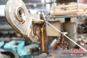抽签看事小蚕虫变身“产业龙”，广西这座小城如何实现“破茧重生”？